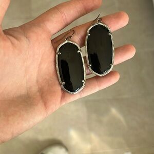 Kendra Scott Danielle earrings